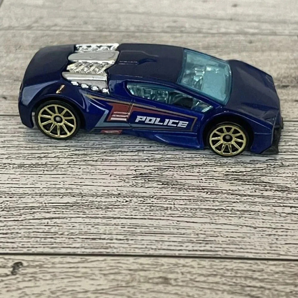 Hot Wheels Other - 2002 Hot Wheels HW Police Pursuit ZOTIC 1:64 Scale Blue Loose Great Shape!